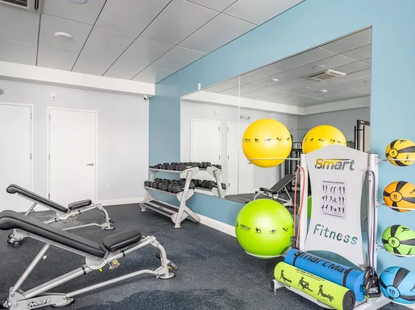 211 Baldwin Avenue image 27 of 35