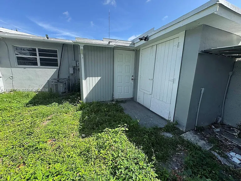 5440 SW 38th Ct #0 — Photo 14