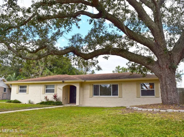 1055 BAY Circle N, Orange Park, FL 32073