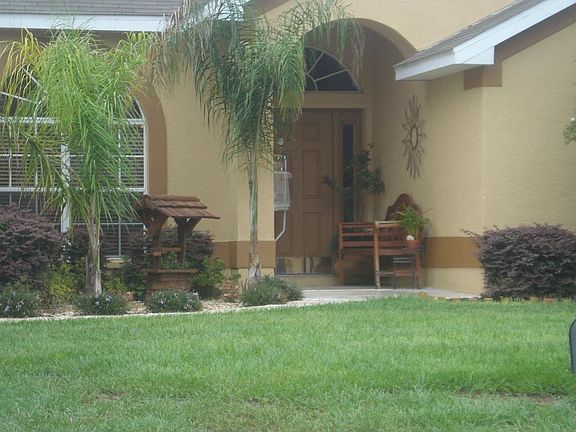 Beautiful Home Inside 