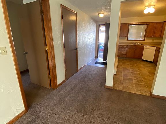 2nd image of 807-889 Liberty St SE #859