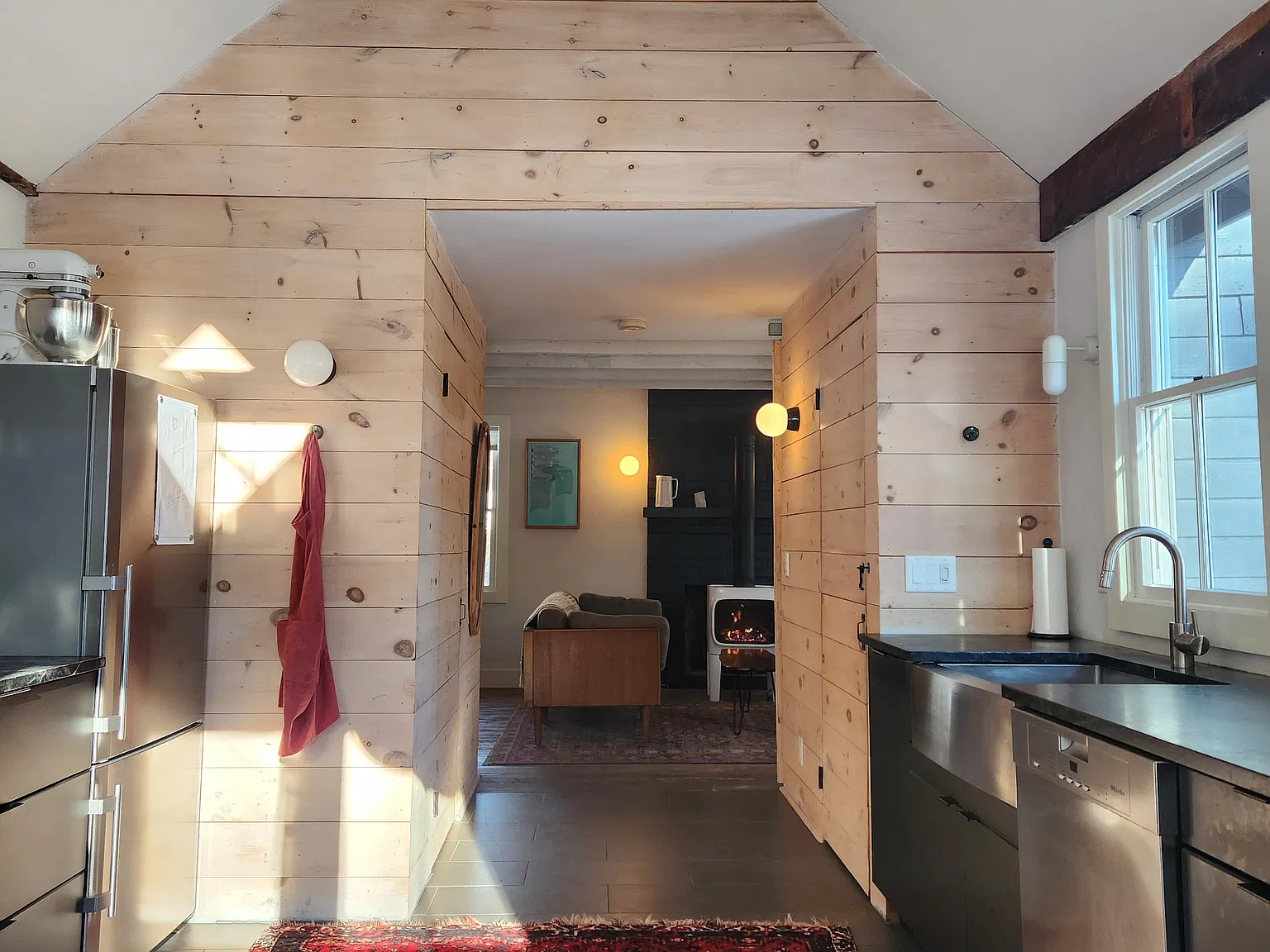 2 bed, 1221 sqft, $2,995 — Photo 3