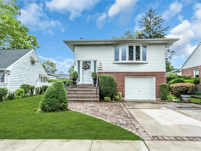 1150 Langdon Street, Franklin Square, NY, 11010
