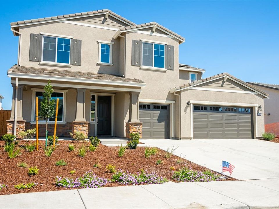 1st image of 445 Vanderbilt Drive