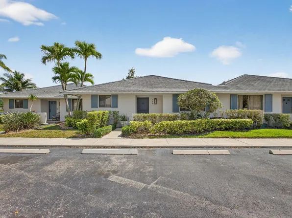 119 Club Dr, Palm Beach Gardens, FL 33418