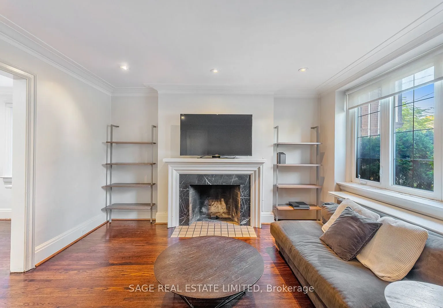 2 bed, $3,600 — Photo 4