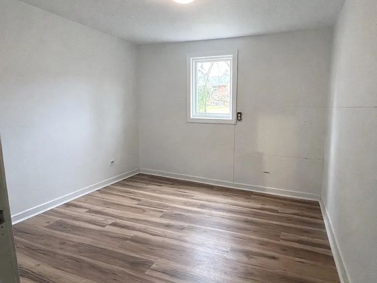 1100 Lowell St — Photo 10