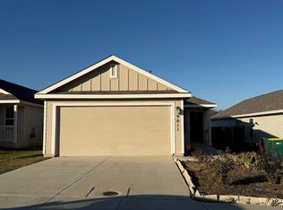 9011 Little Hoss, Converse, TX 78109