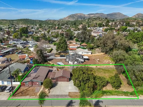 13314 Lakeshore Dr, Lakeside, CA 92040