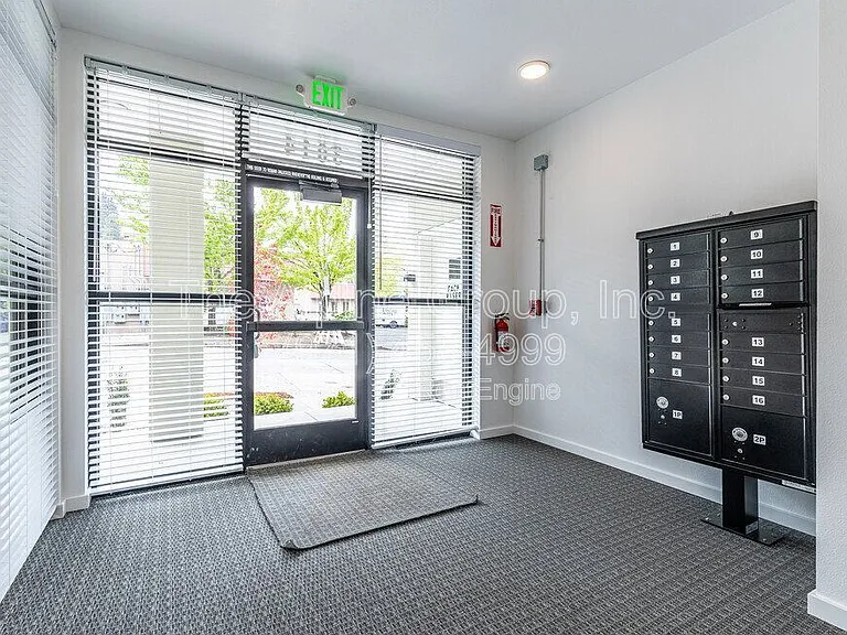 3014 SE 8th Ave #302 — Photo 10