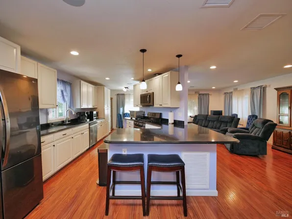 87 Gloria Court, Vallejo, CA 94590