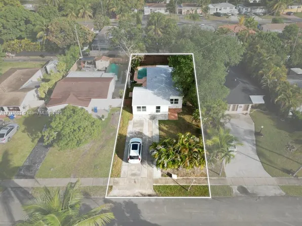 (undisclosed Address), North Miami Beach, FL 33162