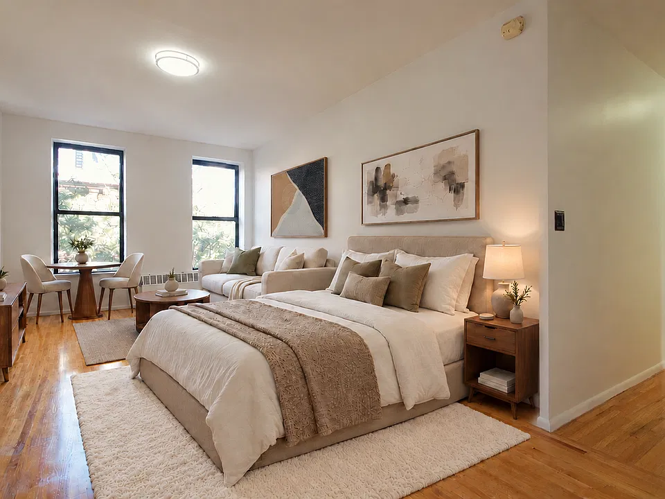 306 W 51st St #4F