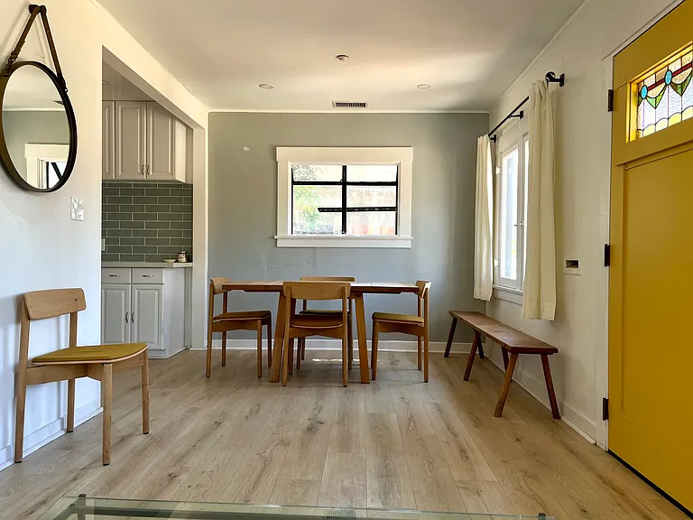 333 Nordina St — Photo 4