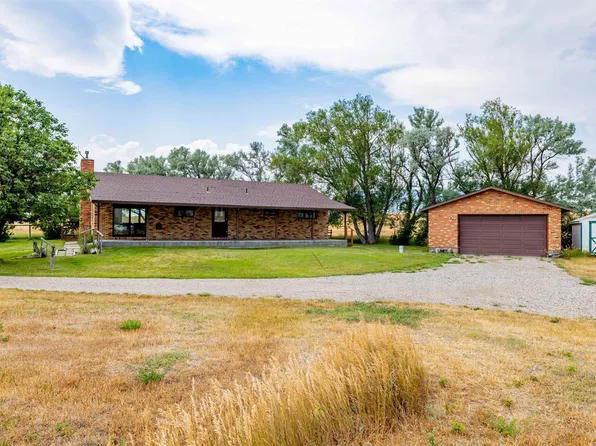 25 Mountain View Dr, Cody, WY 82414