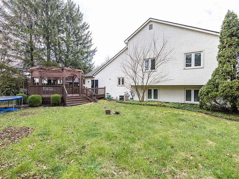 5334 Tara Hill Dr — Photo 17