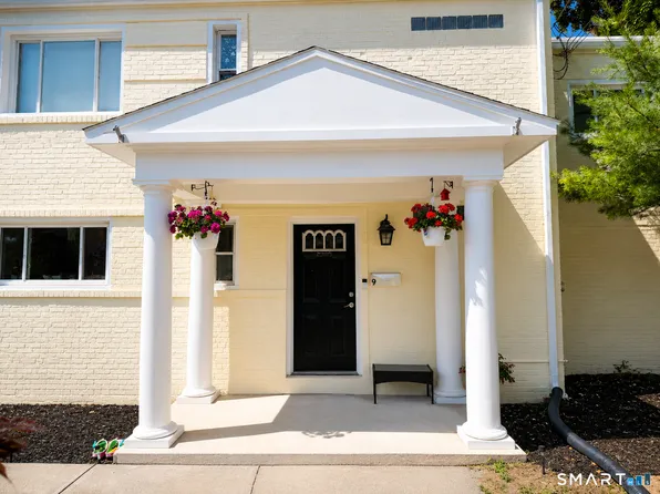 9 Stephen Street, Manchester, CT 06040