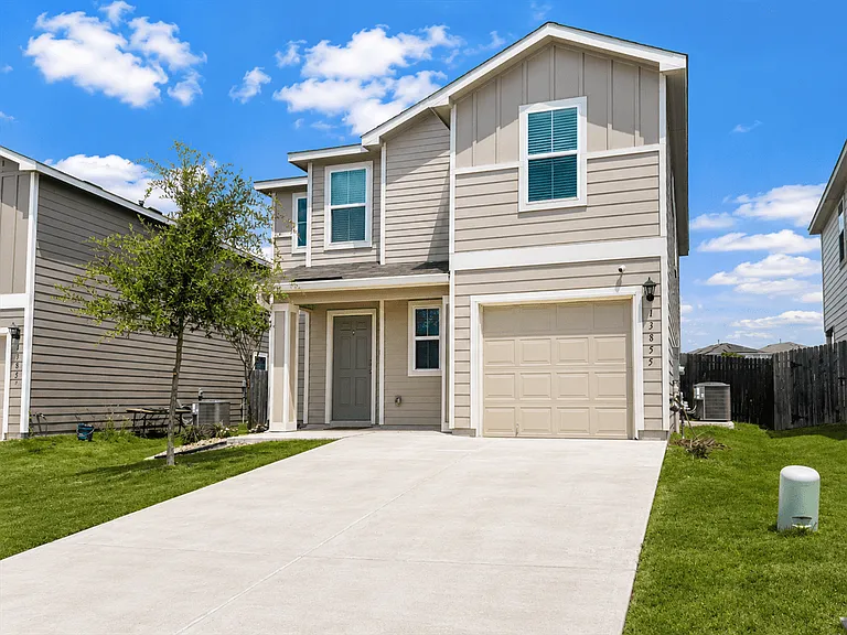 13855 Guffey Cir — Photo 1