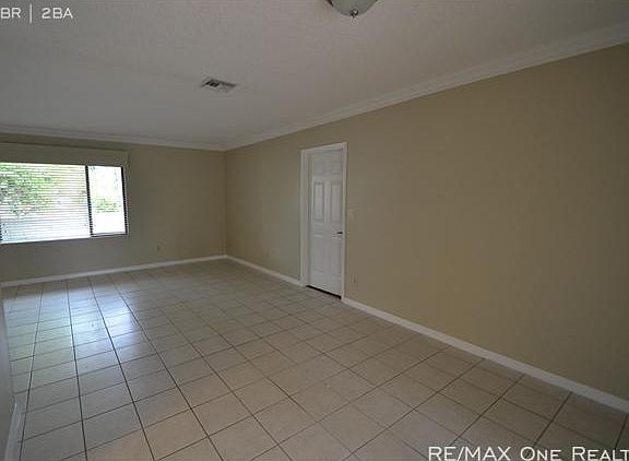 5th image of 2330 Deer Creek Trl