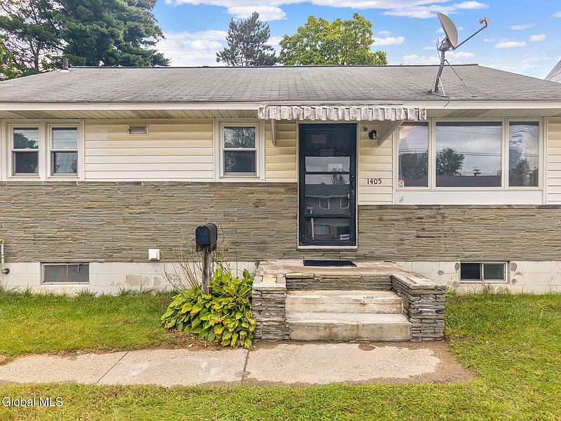 5th image of 1405 Lawn Avenue