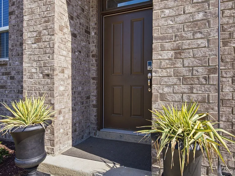 282 Netherlands Blvd #1 — Photo 4