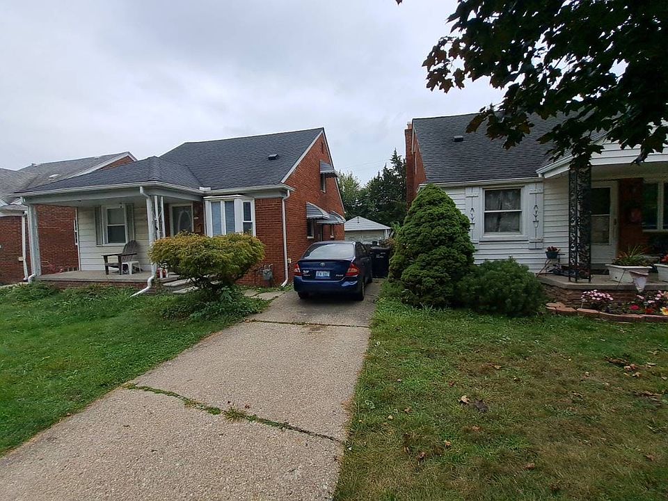 1st image of 15559 Warwick Ave
