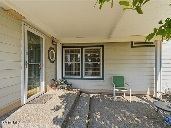 5th image of 14884 N Batchelder St