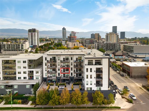 1215 Saint Paul St #403, Kelowna, BC V1Y 2C7