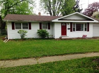 4 Pheasant Run, Dekalb, IL 60115