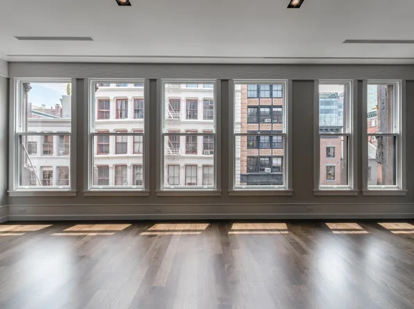 492 Broome Street image 4 of 11