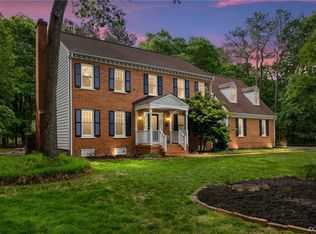 2961 Ellesmere Dr, Midlothian, VA 23113