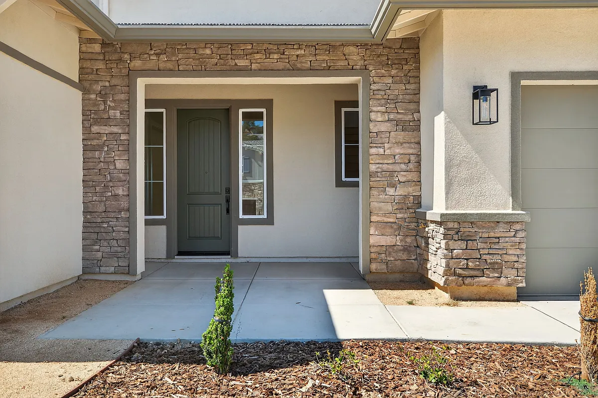 Building Photo - 5153 Wild Oak Ln