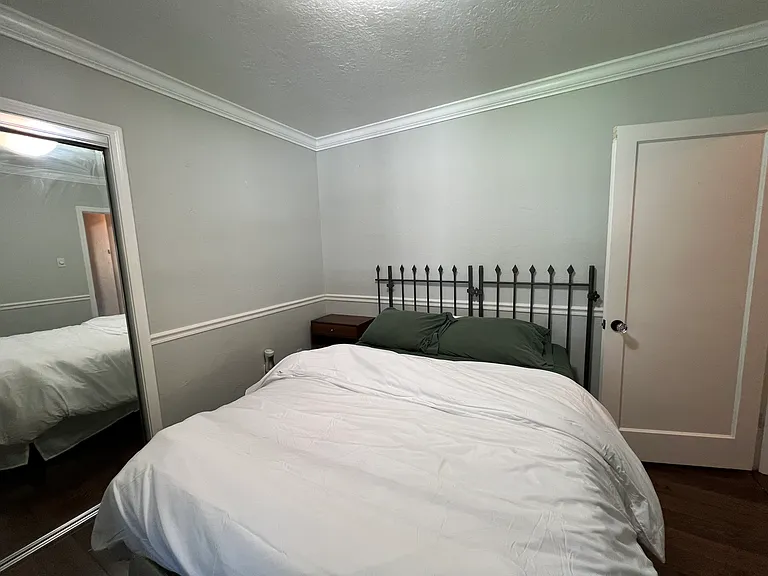 21556 Lake Chabot Rd — Photo 27