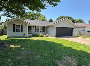 1019 N Dickerson Ave, Springfield, MO 65803