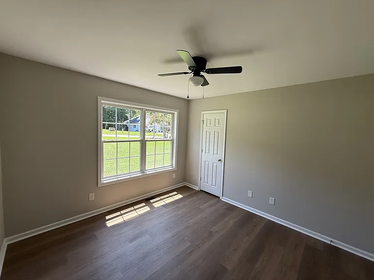 288 Augustine Dr — Photo 50