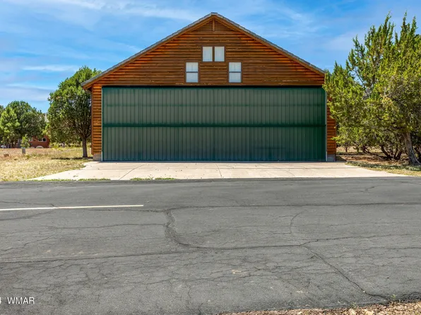 2841 Immelman Cir, Overgaard, AZ 85933