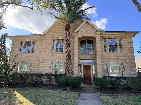 410 Willow Pointe Dr