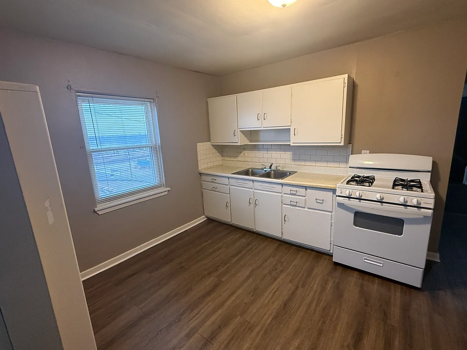 1 bed, 700 sqft, $625 — Photo 2