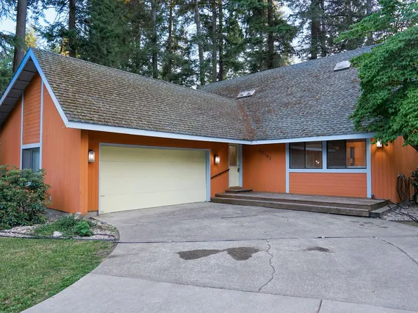 12183 N Amethyst Dr, Hayden Lake, ID 83835
