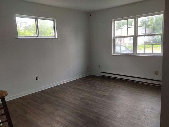 5th image of 501 N Campus Ave #2