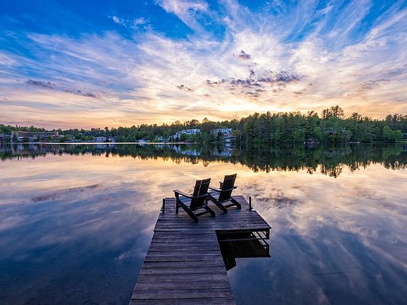 4th image of 506 Mirror Lake Dr