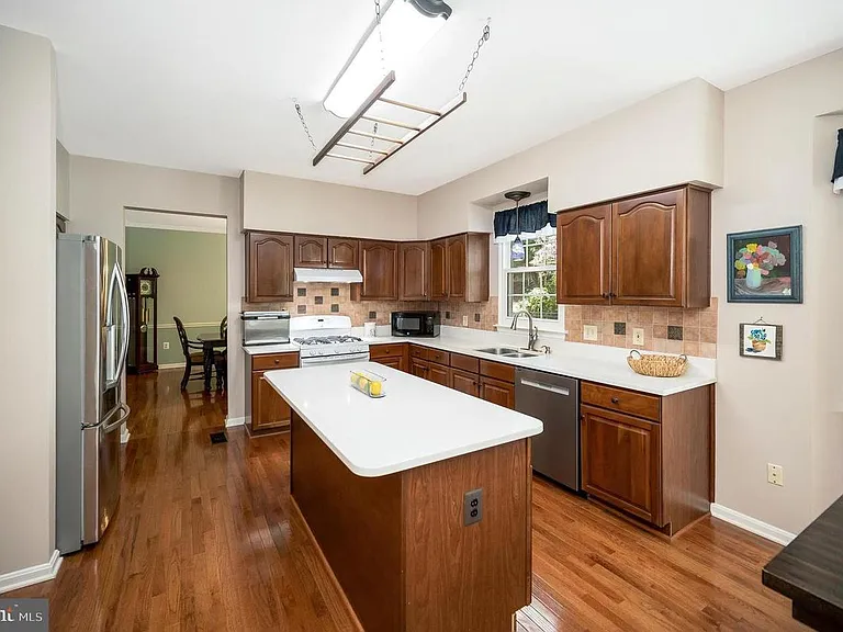 64 Blossom Wood Ct — Photo 6
