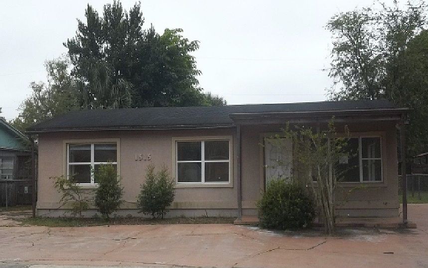 2nd image of 1515 SE 12th Ave