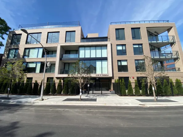 1118 W Patterson Ave, Chicago, IL 60613