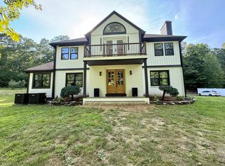 60 Mountain Rd, Colchester, CT 06415