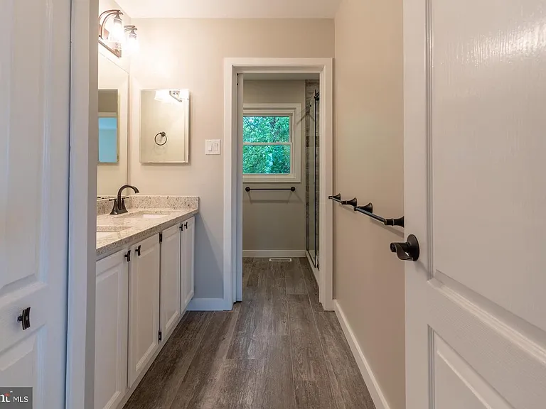 56 W Windrose Dr — Photo 51