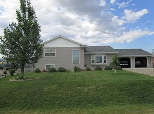 848 Guthrie Rd, Helena, MT 59602