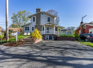 58 N Shore Rd, Denville, NJ 07834