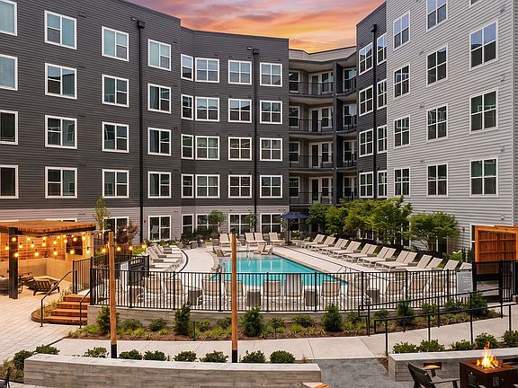 2nd image of 510 W Cabarrus St #446