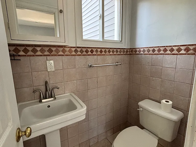 29 Washington Manor Ave — Photo 7